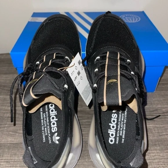 COPY - 🆕Women’s Adidas NMD V3 Size 9 NIB - Picture 5 of 11